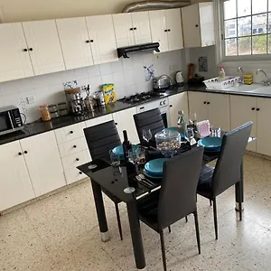larnaca-comfort-rooms.protaras-cy-hotels.com/
